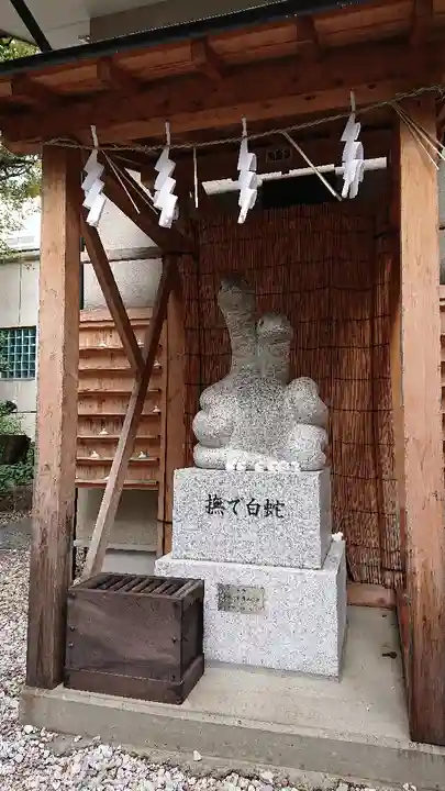 蛇窪神社の狛犬