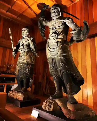 普門寺(切り絵御朱印発祥の寺)の仏像