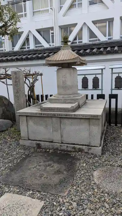 青蓮寺(大阪府)