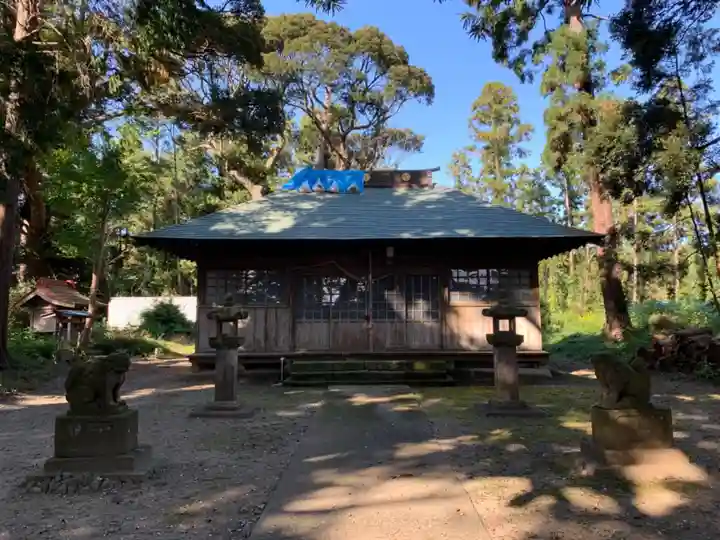 八幡神社の本殿・本堂