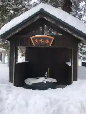 由仁神社(北海道)