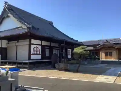 東漸寺の本殿・本堂