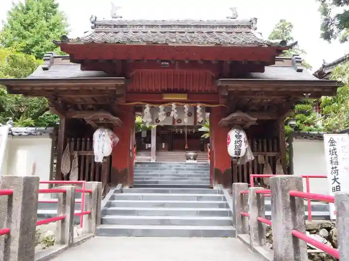 岩水寺の山門・神門