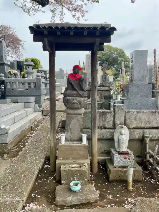 東光寺の{uncategorized: "未分類", other: "その他", undefined: "問題あり", building: "その他建物", grave: "お墓", sacred_gate: "鳥居", guardian: "狛犬", statue: "像", buddha: "仏像", history: "歴史", nature: "自然", garden: "庭園", animal: "動物", pagoda: "塔", temizu: "手水舎", mountain_gate: "山門・神門", sanctuary: "本殿・本堂", subordinate: "末社・摂社", art: "芸術", scenery: "景色", jizo: "地蔵", ema: "絵馬", goshuin: "御朱印", omikuji: "おみくじ", items: "授与品その他", amulet: "お守り", goshuincho: "御朱印帳", eats: "食事", festival: "お祭り", votive_dance: "神楽", shichigosan: "七五三参", wedding: "結婚式", experience: "体験その他", initially: "初詣", around: "周辺", anti_infection: "感染症対策"}