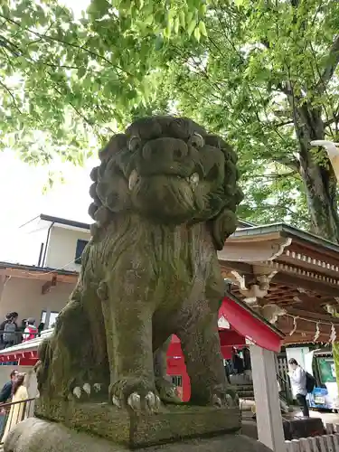 滝野川八幡神社の狛犬