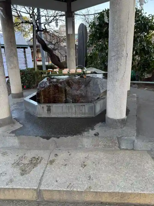 亀戸天神社の{uncategorized: "未分類", other: "その他", undefined: "問題あり", building: "その他建物", grave: "お墓", sacred_gate: "鳥居", guardian: "狛犬", statue: "像", buddha: "仏像", history: "歴史", nature: "自然", garden: "庭園", animal: "動物", pagoda: "塔", temizu: "手水舎", mountain_gate: "山門・神門", sanctuary: "本殿・本堂", subordinate: "末社・摂社", art: "芸術", scenery: "景色", jizo: "地蔵", ema: "絵馬", goshuin: "御朱印", omikuji: "おみくじ", items: "授与品その他", amulet: "お守り", goshuincho: "御朱印帳", eats: "食事", festival: "お祭り", votive_dance: "神楽", shichigosan: "七五三参", wedding: "結婚式", experience: "体験その他", initially: "初詣", around: "周辺", anti_infection: "感染症対策"}