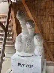 蛇窪神社の狛犬