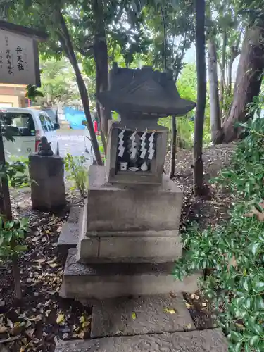 鎮守氷川神社の末社・摂社