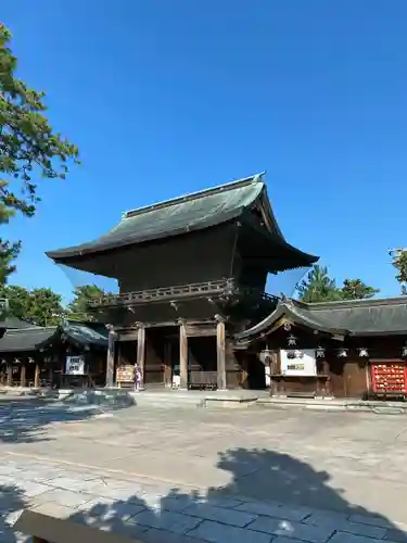 白山神社(新潟県)