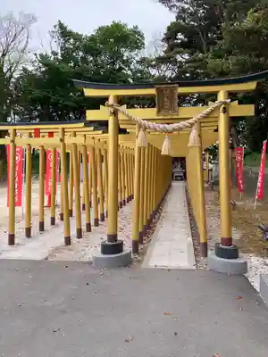 ほしいも神社の鳥居