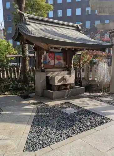 鵲森宮の手水舎