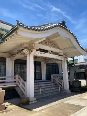 白旗観音寺の本殿・本堂