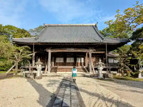 教楽寺の本殿・本堂