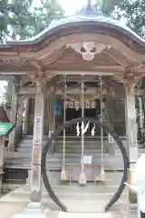 白山神社の本殿