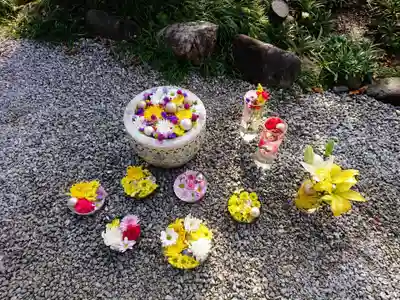 埼玉厄除け開運大師・龍泉寺（切り絵御朱印発祥の寺）の手水舎