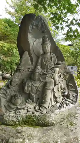 岩角山 岩角寺の仏像