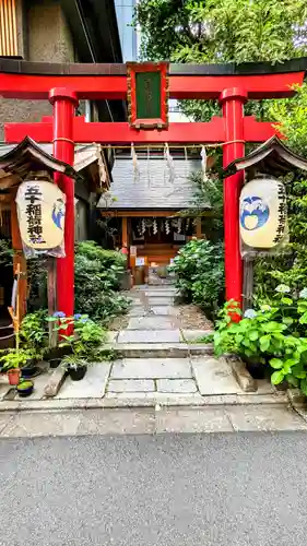 五十稲荷神社(栄寿稲荷神社)の鳥居