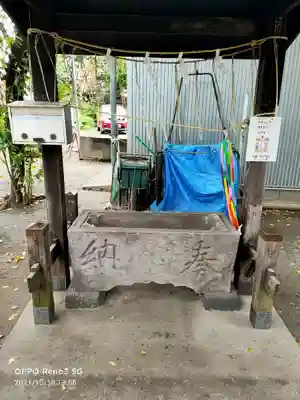 春日神社（下妙典）の手水舎