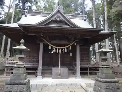 青山神社の本殿・本堂