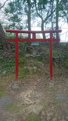 飛鳥田神社の末社