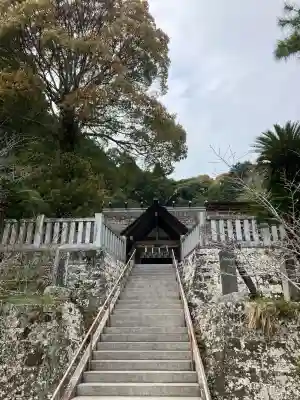 高家神社の{uncategorized: "未分類", other: "その他", undefined: "問題あり", building: "その他建物", grave: "お墓", sacred_gate: "鳥居", guardian: "狛犬", statue: "像", buddha: "仏像", history: "歴史", nature: "自然", garden: "庭園", animal: "動物", pagoda: "塔", temizu: "手水舎", mountain_gate: "山門・神門", sanctuary: "本殿・本堂", subordinate: "末社・摂社", art: "芸術", scenery: "景色", jizo: "地蔵", ema: "絵馬", goshuin: "御朱印", omikuji: "おみくじ", items: "授与品その他", amulet: "お守り", goshuincho: "御朱印帳", eats: "食事", festival: "お祭り", votive_dance: "神楽", shichigosan: "七五三参", wedding: "結婚式", experience: "体験その他", initially: "初詣", around: "周辺", anti_infection: "感染症対策"}