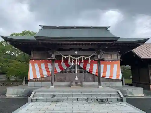 小笠原神社の建物その他