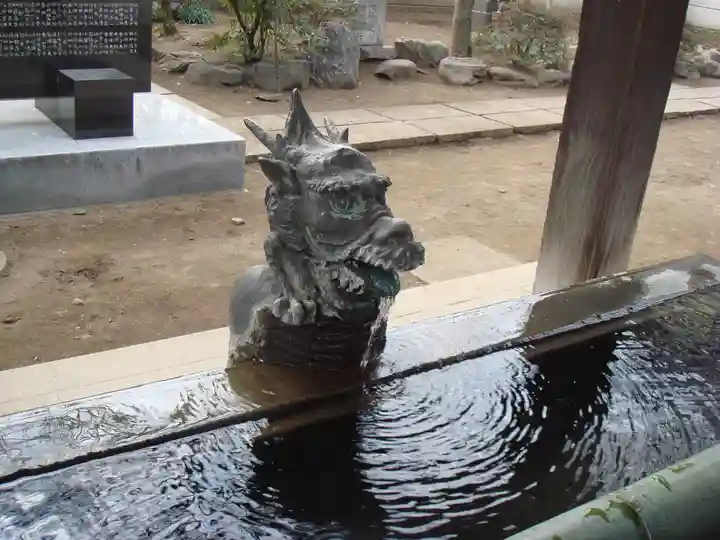 蓮馨寺の手水舎