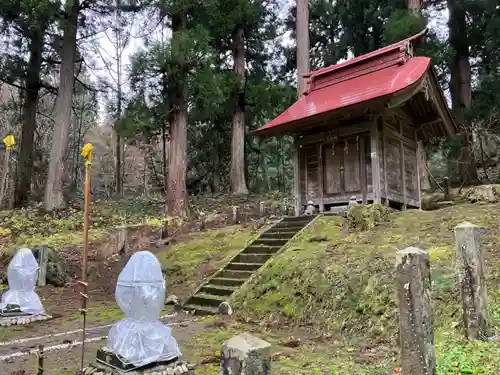 高龗神社の本殿