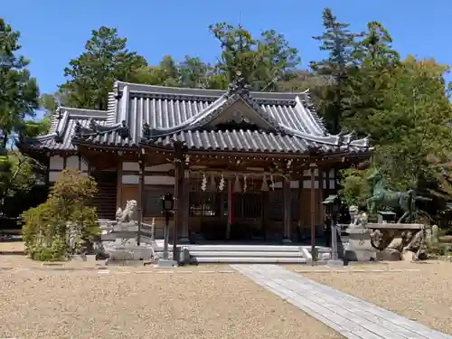 淡河八幡神社の本殿・本堂