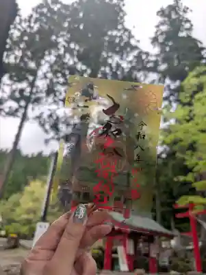 志和稲荷神社の{uncategorized: "未分類", other: "その他", undefined: "問題あり", building: "その他建物", grave: "お墓", sacred_gate: "鳥居", guardian: "狛犬", statue: "像", buddha: "仏像", history: "歴史", nature: "自然", garden: "庭園", animal: "動物", pagoda: "塔", temizu: "手水舎", mountain_gate: "山門・神門", sanctuary: "本殿・本堂", subordinate: "末社・摂社", art: "芸術", scenery: "景色", jizo: "地蔵", ema: "絵馬", goshuin: "御朱印", omikuji: "おみくじ", items: "授与品その他", amulet: "お守り", goshuincho: "御朱印帳", eats: "食事", festival: "お祭り", votive_dance: "神楽", shichigosan: "七五三参", wedding: "結婚式", experience: "体験その他", initially: "初詣", around: "周辺", anti_infection: "感染症対策"}