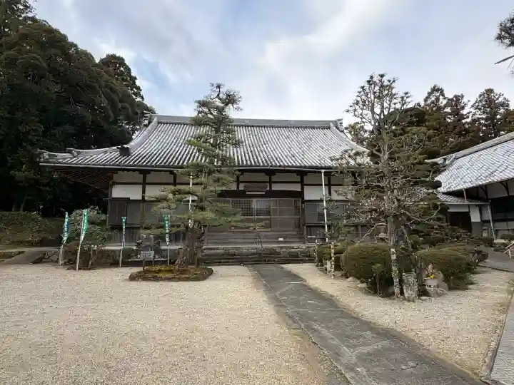 安楽寺の{uncategorized: "未分類", other: "その他", undefined: "問題あり", building: "その他建物", grave: "お墓", sacred_gate: "鳥居", guardian: "狛犬", statue: "像", buddha: "仏像", history: "歴史", nature: "自然", garden: "庭園", animal: "動物", pagoda: "塔", temizu: "手水舎", mountain_gate: "山門・神門", sanctuary: "本殿・本堂", subordinate: "末社・摂社", art: "芸術", scenery: "景色", jizo: "地蔵", ema: "絵馬", goshuin: "御朱印", omikuji: "おみくじ", items: "授与品その他", amulet: "お守り", goshuincho: "御朱印帳", eats: "食事", festival: "お祭り", votive_dance: "神楽", shichigosan: "七五三参", wedding: "結婚式", experience: "体験その他", initially: "初詣", around: "周辺", anti_infection: "感染症対策"}