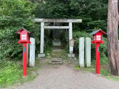鷲宮神社の末社・摂社