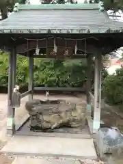 出世稻荷神社の手水