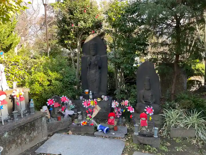 西向聖観世音菩薩(東京都)