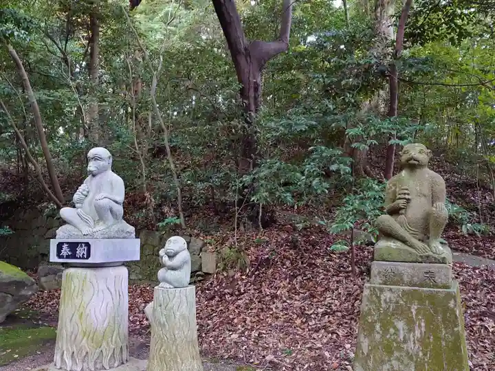 日吉神社の狛犬