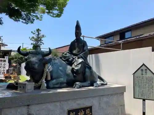 久里浜天神社の像