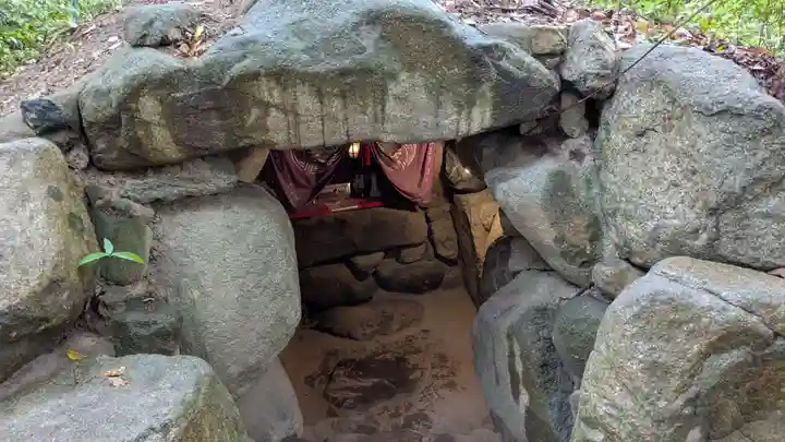 天開稲荷社の本殿・本堂