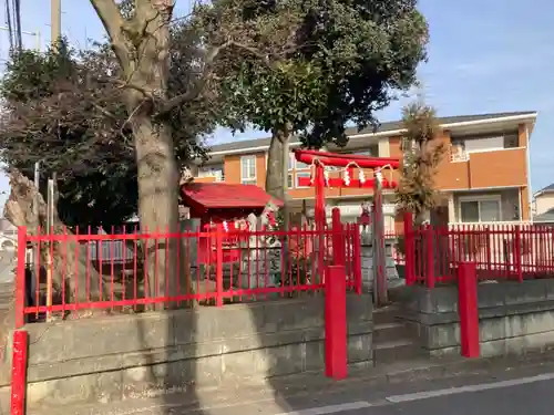 椿稲荷神社の鳥居