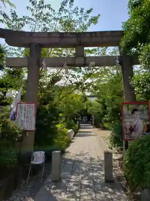 鳩森八幡神社の鳥居