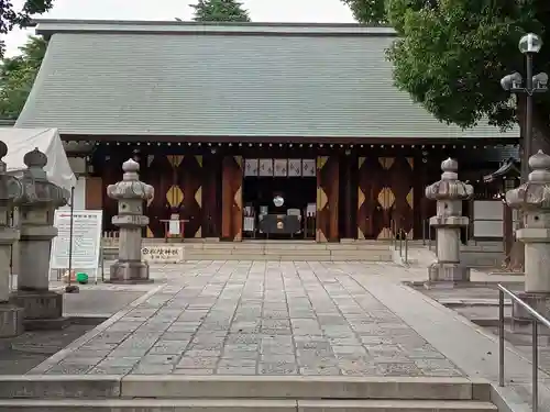 松陰神社の本殿・本堂