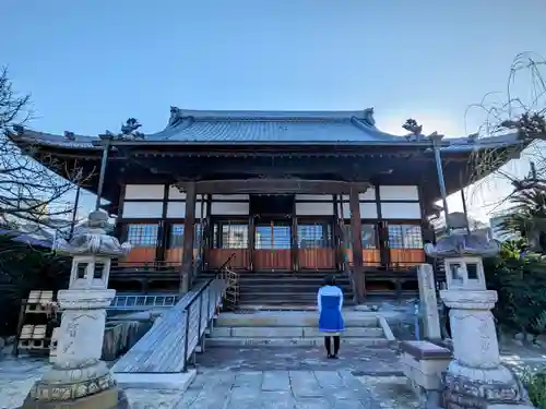 真福寺の本殿・本堂