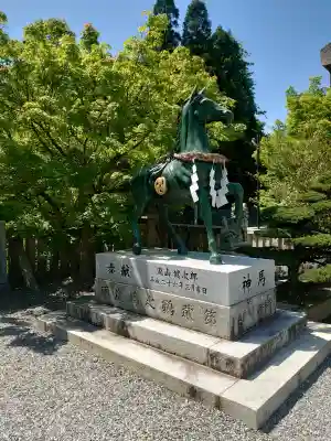 琴崎八幡宮の{uncategorized: "未分類", other: "その他", undefined: "問題あり", building: "その他建物", grave: "お墓", sacred_gate: "鳥居", guardian: "狛犬", statue: "像", buddha: "仏像", history: "歴史", nature: "自然", garden: "庭園", animal: "動物", pagoda: "塔", temizu: "手水舎", mountain_gate: "山門・神門", sanctuary: "本殿・本堂", subordinate: "末社・摂社", art: "芸術", scenery: "景色", jizo: "地蔵", ema: "絵馬", goshuin: "御朱印", omikuji: "おみくじ", items: "授与品その他", amulet: "お守り", goshuincho: "御朱印帳", eats: "食事", festival: "お祭り", votive_dance: "神楽", shichigosan: "七五三参", wedding: "結婚式", experience: "体験その他", initially: "初詣", around: "周辺", anti_infection: "感染症対策"}