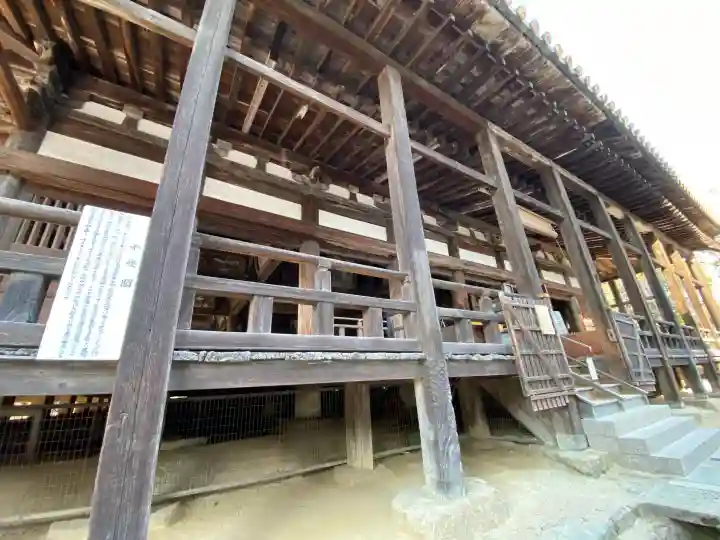 豊国神社 の{uncategorized: "未分類", other: "その他", undefined: "問題あり", building: "その他建物", grave: "お墓", sacred_gate: "鳥居", guardian: "狛犬", statue: "像", buddha: "仏像", history: "歴史", nature: "自然", garden: "庭園", animal: "動物", pagoda: "塔", temizu: "手水舎", mountain_gate: "山門・神門", sanctuary: "本殿・本堂", subordinate: "末社・摂社", art: "芸術", scenery: "景色", jizo: "地蔵", ema: "絵馬", goshuin: "御朱印", omikuji: "おみくじ", items: "授与品その他", amulet: "お守り", goshuincho: "御朱印帳", eats: "食事", festival: "お祭り", votive_dance: "神楽", shichigosan: "七五三参", wedding: "結婚式", experience: "体験その他", initially: "初詣", around: "周辺", anti_infection: "感染症対策"}