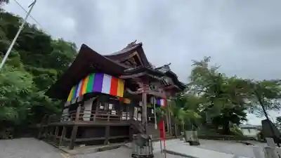 埼玉厄除け開運大師・龍泉寺（切り絵御朱印発祥の寺）の本殿・本堂