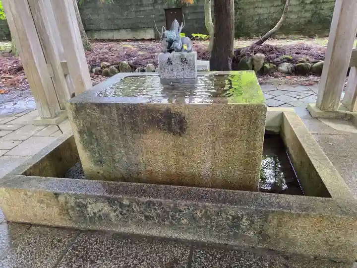 雄山神社中宮祈願殿(富山県)