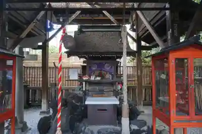 被官稲荷神社の本殿・本堂