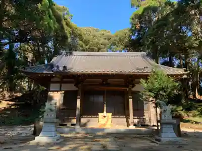 八幡神社の本殿・本堂