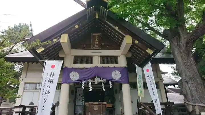 豊平神社の本殿・本堂