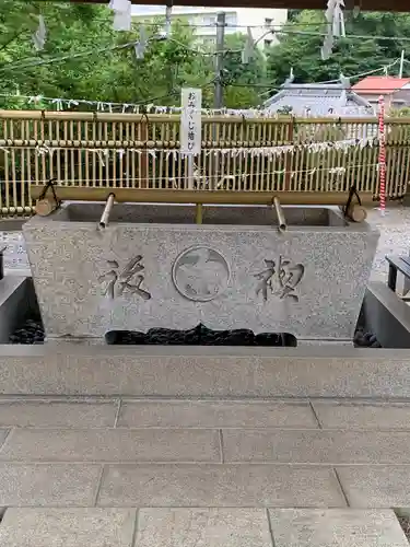 師岡熊野神社の手水舎