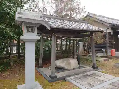 神明社（小路神明社）の手水舎